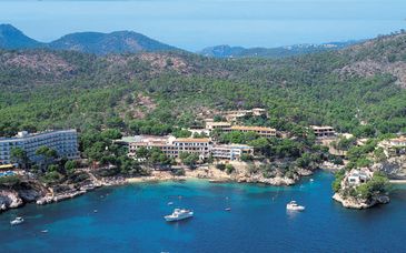 Hotel Cala Fornells 4*