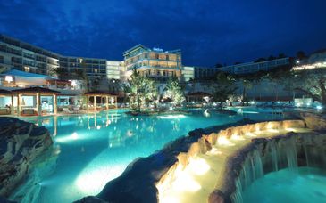 Hotel Amfora Hvar 4*