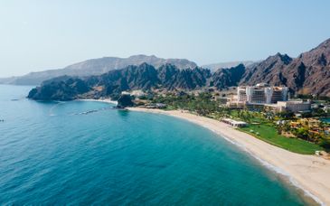 Al Bustan Palace A Ritz Carlton Hotel 5* + optioneel Magic Wahiba Sands Camp 5*