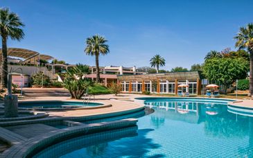 MClub Alicudi 4*