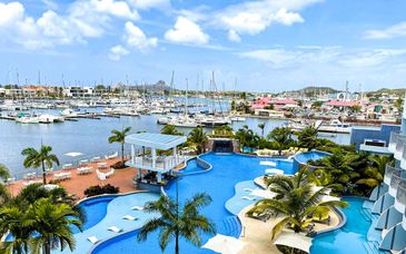 Harbor Club St. Lucia, Curio Collection by Hilton 5*