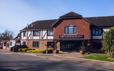 Crowne Plaza Felbridge 4*