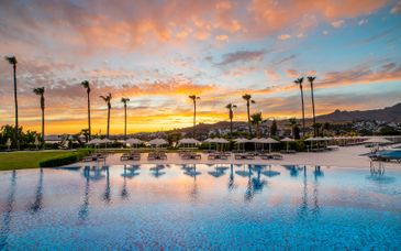 Kefaluka Resort Hotel 5*