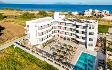 Nicolas Grand Suites 4*