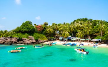 12-17 night tour: 4* & 5* boutique escape