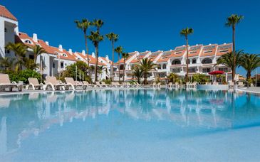Paradise Park Fun Lifestyle Hotel 4*