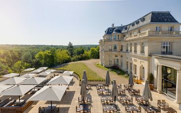 Chateau Hotel Mont Royal Chantilly 5*