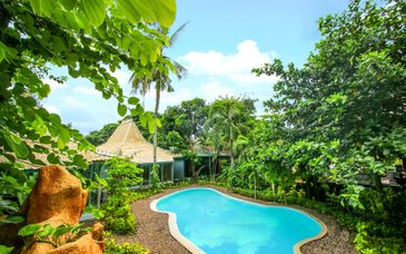 Duo: Kupu Kupu Jimbaran 4*, Jungle Retreat by Kupu Kupu Barong 4* & optional stay at Seminyak Sky Suite
