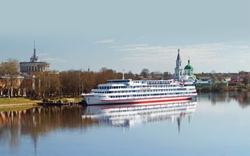 4* or 5* River Cruise from St. Petersburg to Moscow