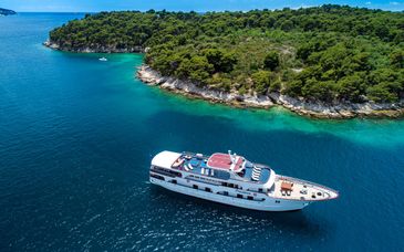 Adriatic Paradise Cruise from Split with Optional Hvar Stay