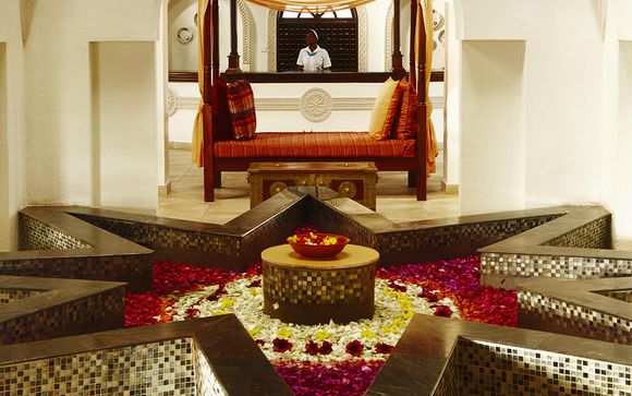 Neptune Village Beach Resort & Spa 4*