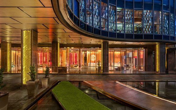 Renaissance Bangkok Ratchaprasong Hotel - SHA Plus 5*