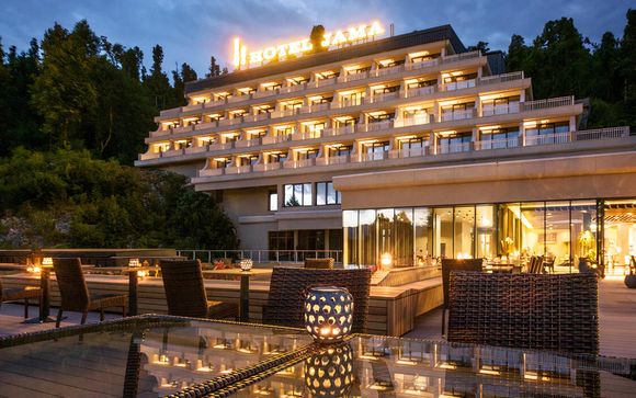 Poussez les portes de l'hôtel Jama 4*