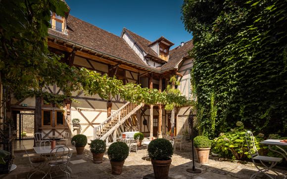 Le Champ des Oiseaux 4* of La Maison de Rhodes 5*