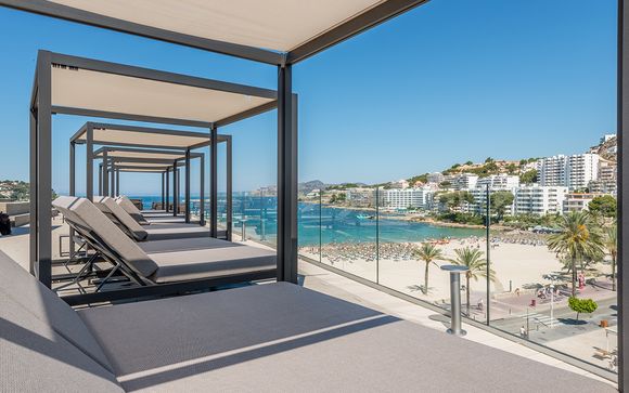Poussez les portes de l'hôtel H10 Casa del Mar 4*
