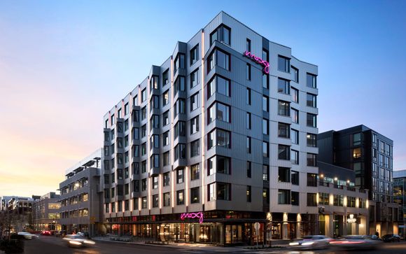 Moxy Seattle