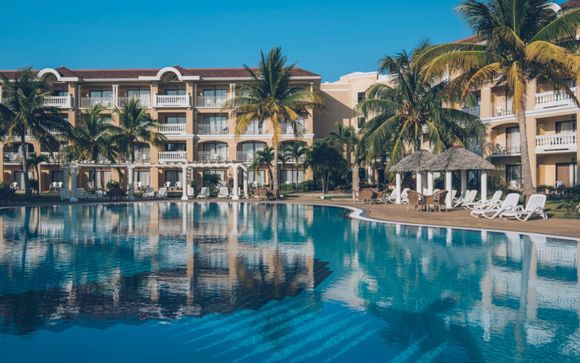 Poussez les portes de l'Iberostar Laguna Azul 5*