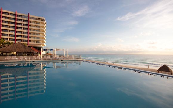 Crown Paradise Club Cancun 5*