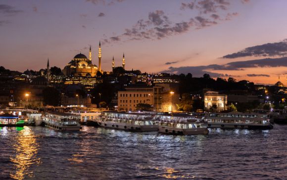 Abendliche Dinner-Cruise auf dem Bosporus