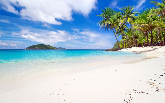Manathai Surin Phuket 4*