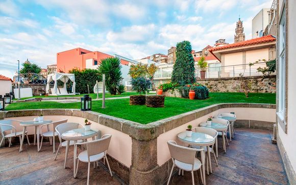 Hotel Flores Village & Spa 4*