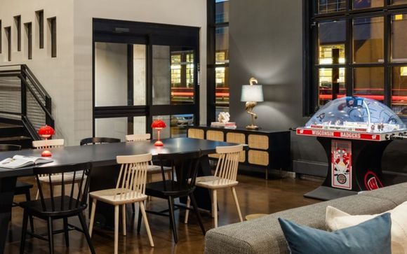 Moxy London Piccadilly Circus 4* 