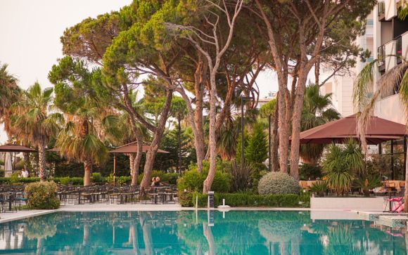 Ôclub Zen Royal G Max Hotel 5*