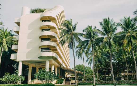 Hilton Phuket Arcadia Resort & Spa 4*