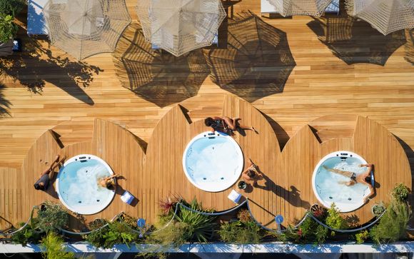 Brown Acropol Athens 4*