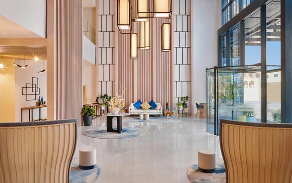 VOCO Dubai The Palm 4*