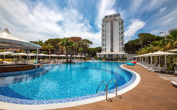 Henry Resort & Spa 5*