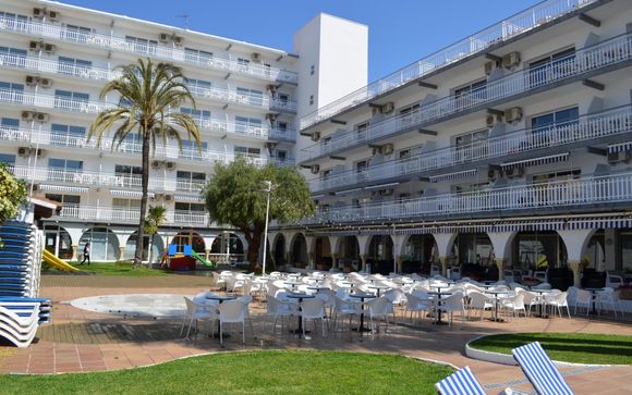 Hotel Apartamentos Solimar 4*