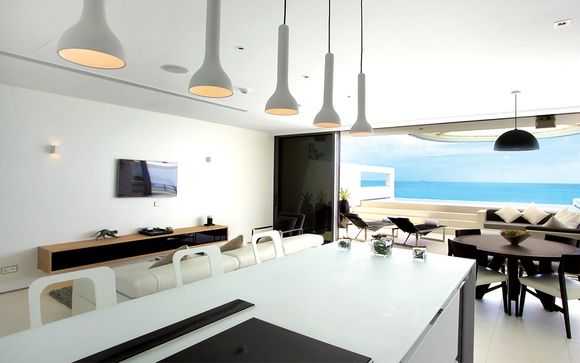 El Hotel Kata Rocks le abre sus puertas