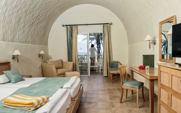 Delfino Beach Resort & Spa 4*