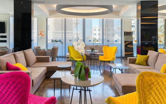 Semiramis 4*, en Rodas