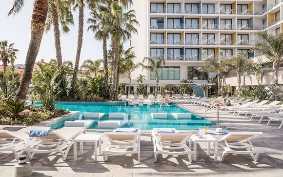 Aqua Hotel Silhouette & Spa 4* SOLO ADULTOS