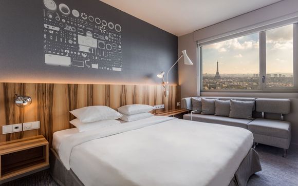 Hyatt Regency Paris Etoile 4*