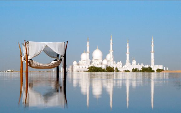 Shangri-La Hotel, Qaryat al Beri 5*