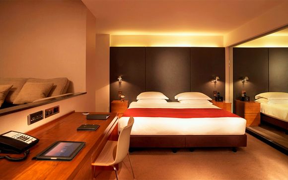 Royal Garden Hotel 5*