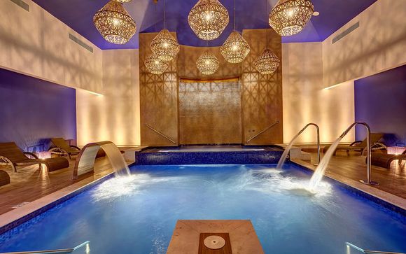 Tu estancia en la playa: Planet Hollywood Beach Resort 5*