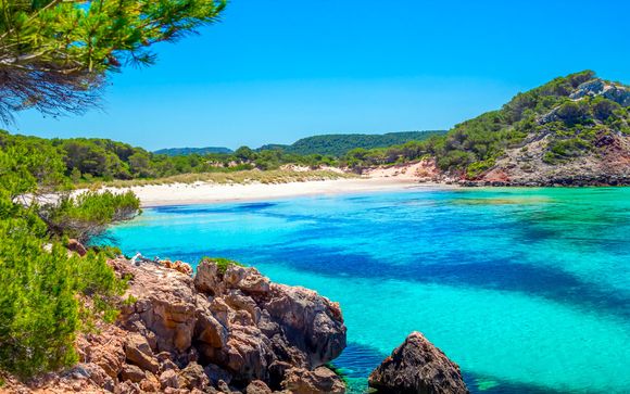 Exclusividad en la isla mediterránea con todo incluido