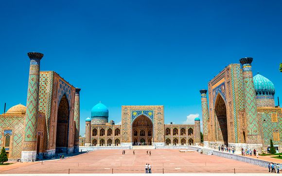 Descubre Uzbekistán en un tour privado
