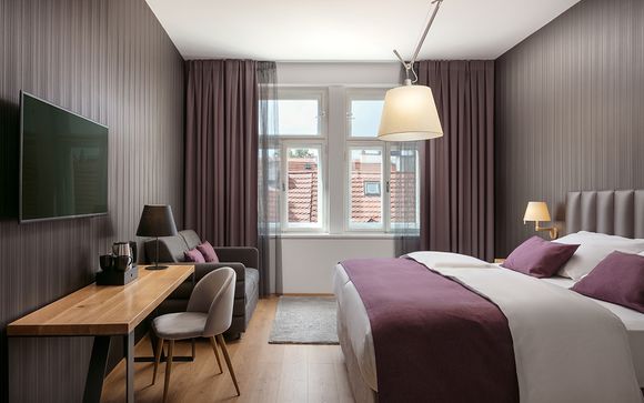 MOODs Charles Bridge 4*