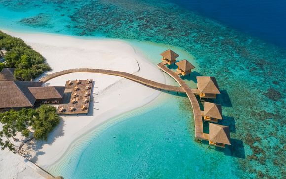 Kudafushi Resort & Spa 5*