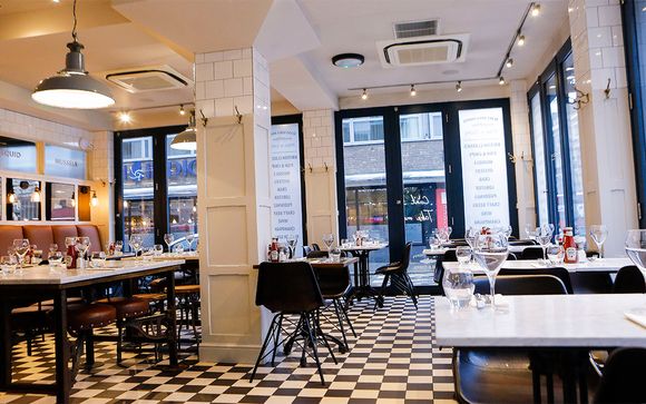 Doubletree by Hilton ExCel 4*