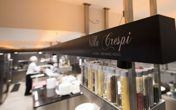 Relais & Chateaux Villa Crespi 5*