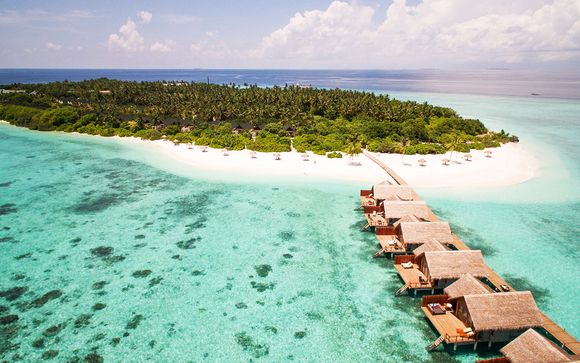 Furaveri Island Resort & Spa 5*