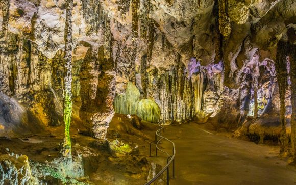 Les Grottes d'Artà et le Village d'Artà