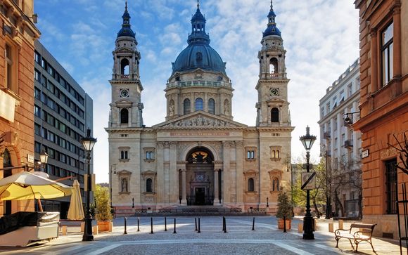 1 billet d'entrée à la basilique Saint-Etienne de Pest (hors accès à la coupole) 