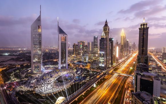Poussez les portes du  Jumeirah Emirates Towers 5*